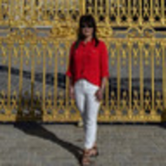 Meet your Posher, Alexandria - Picture 1 of 1